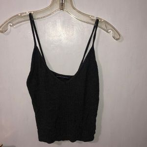 grey ribbed cropped tank top